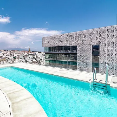 Inf4.6p - Spacious In Estepona