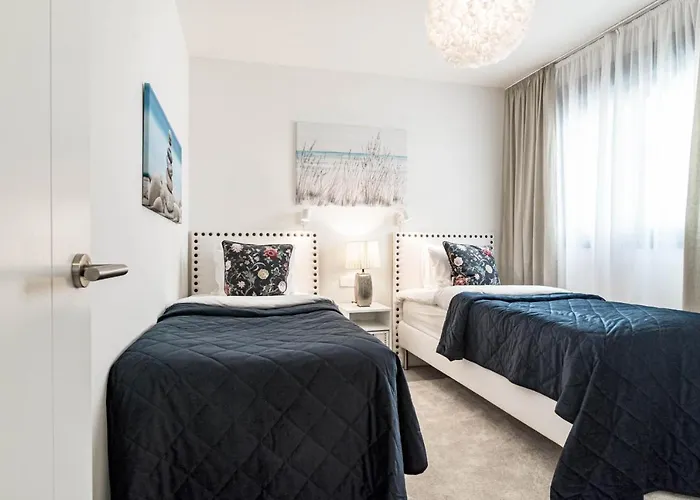 Inf4.6p - Spacious In